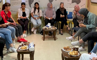 مركز بديل يختتم لقاءات برنامج "عائدات" النسوي