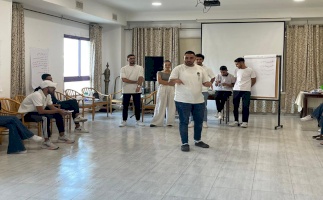 مركز بديل وأعضاء منتدى الشباب الفلسطيني يعقدون لقاءً تدريبياً