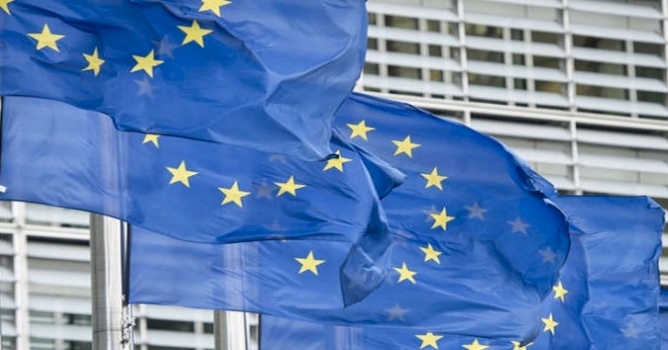 Israel is behind the political funding conditions