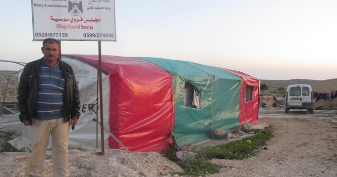 Destruction of Palestinian Bedouin villages would amount to war crimes and crimes against humanity