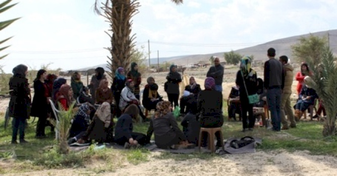 ضمن مشروع تمكين النساء في المناطق المعرضة للتهجير:  مركز بديل ينظم جولة ميدانية إلى غور الأردن