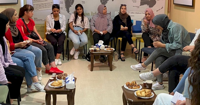 مركز بديل يختتم لقاءات برنامج "عائدات" النسوي