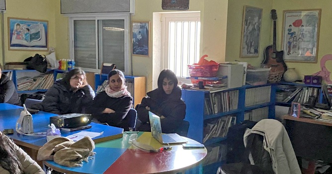 BADIL Resource Center Conducts the Fifth Session of the 'Palestinian Women's Stories' Project on Photography