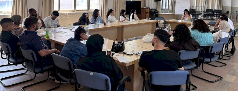 مركز بديل يختتم برنامج مدرسة العودة التدريبية للعام 2026
